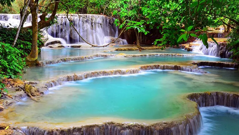 Kuang-Si-Waterfall